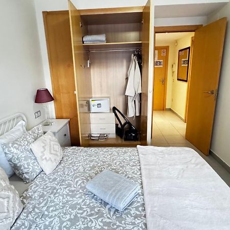 Relax Apartamento Playa Fenals Lloret de Mar Exterior photo