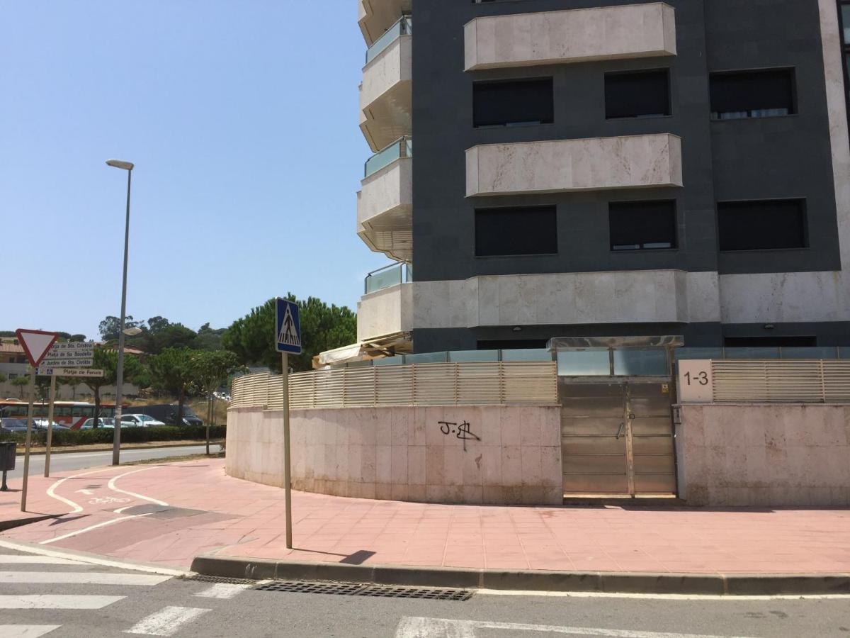 Relax Apartamento Playa Fenals Lloret de Mar Exterior photo