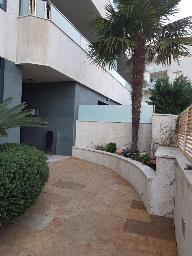 Relax Apartamento Playa Fenals Lloret de Mar Exterior photo